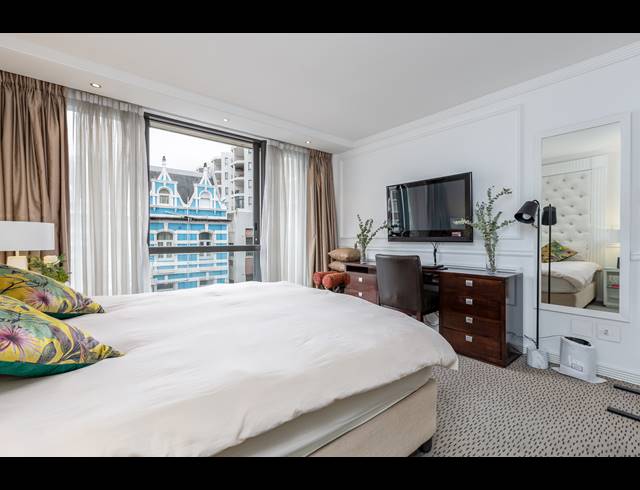 0.5 BEDROOM APARTMENT TO LET IN CAPE TOWN CITY CENTRE